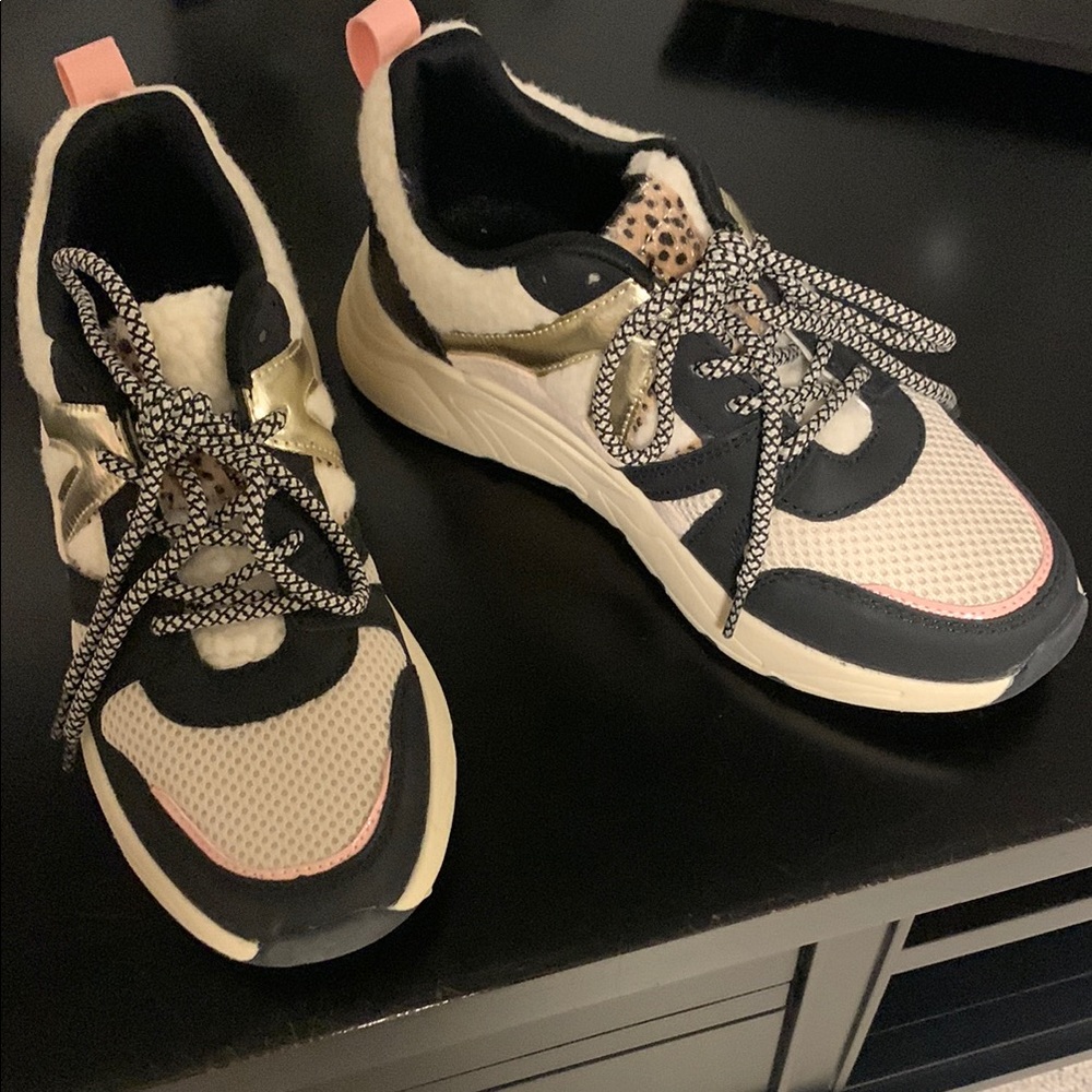 Posh Women's Sneakers in Black, Cream, and Gold